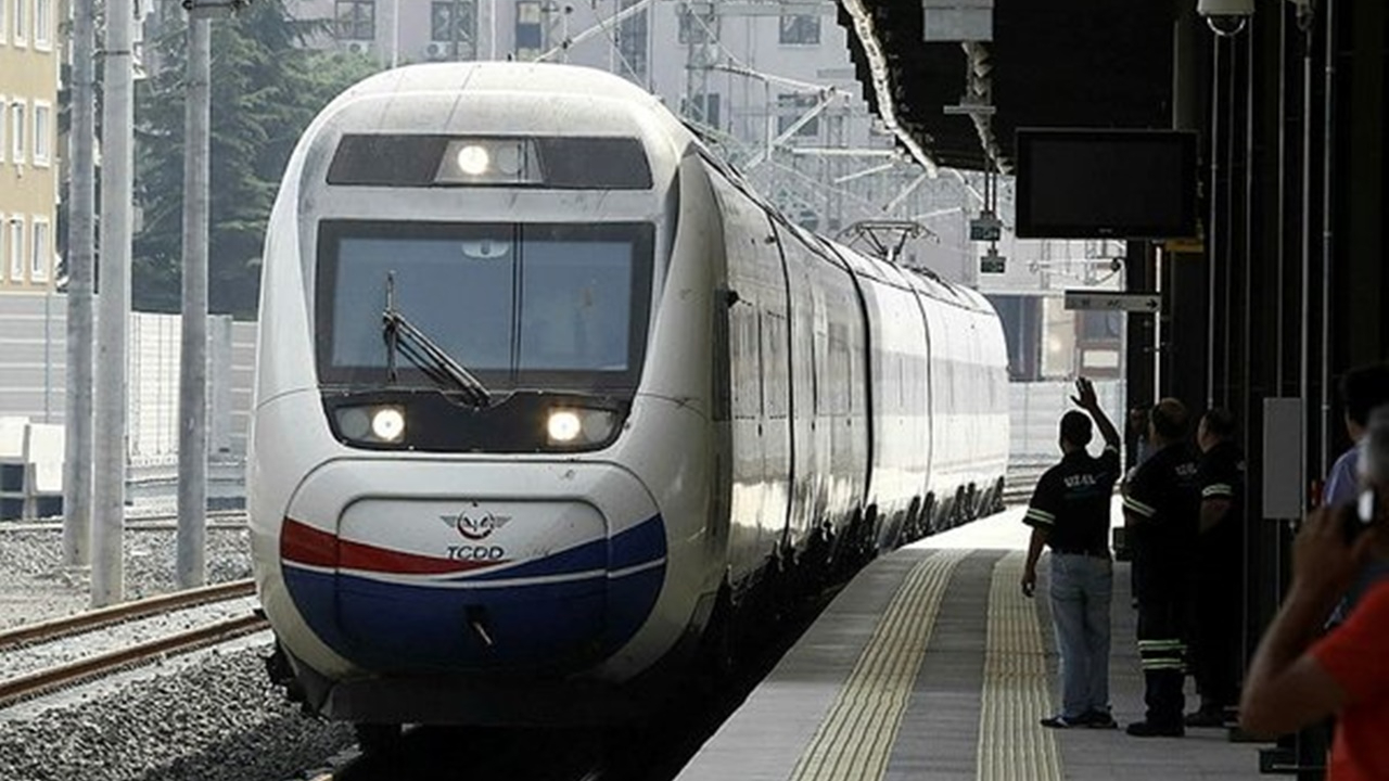 Türkiye'den hızlı tren atağı! 14 saatlik yolculuk 4-5 saate inecek