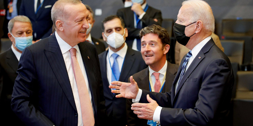 Cumhurbaşkanı Erdoğan ve Biden ilk kez yan yana görüntülendi