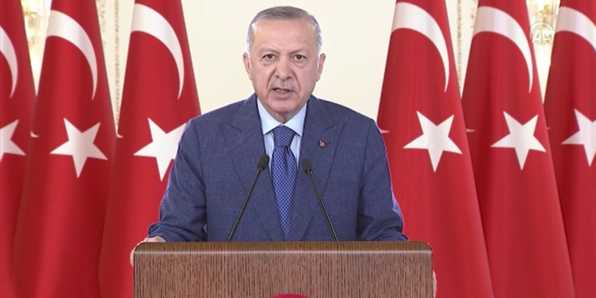 Cumhurbaşkanı Erdoğan: "İstikrarın tesisine yönelik tüm girişimlere öncülük ediyoruz"
