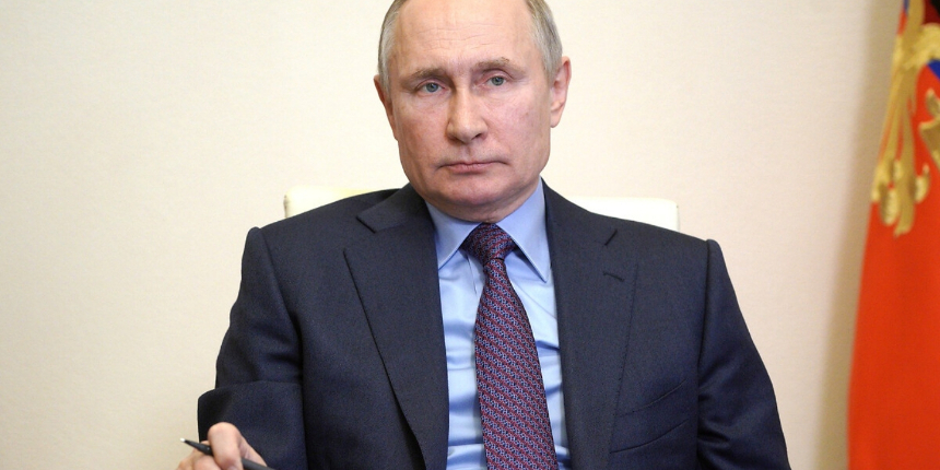 NATO Zirvesi devam ederken çok sert açıklama! Putin: Bizi çocuk gibi kandırdılar
