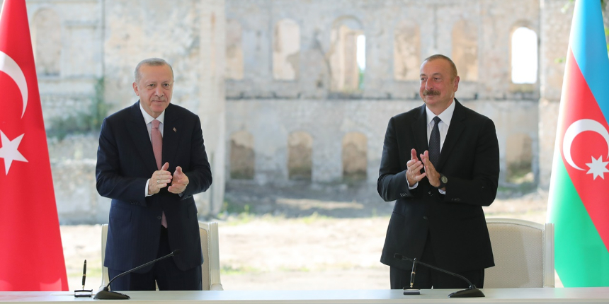 Azerbaycan'da tarihi gün! Şuşa Beyannamesi imzalandı...