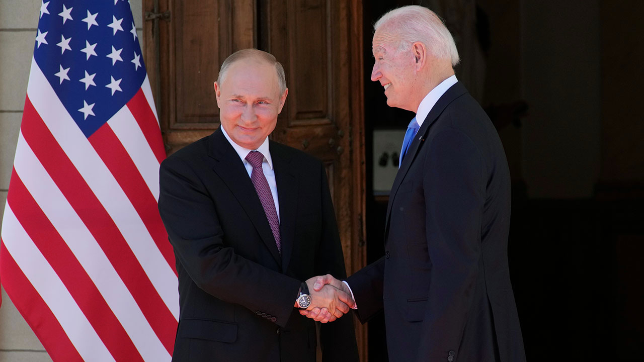 Biden-Putin görüşmesi başladı