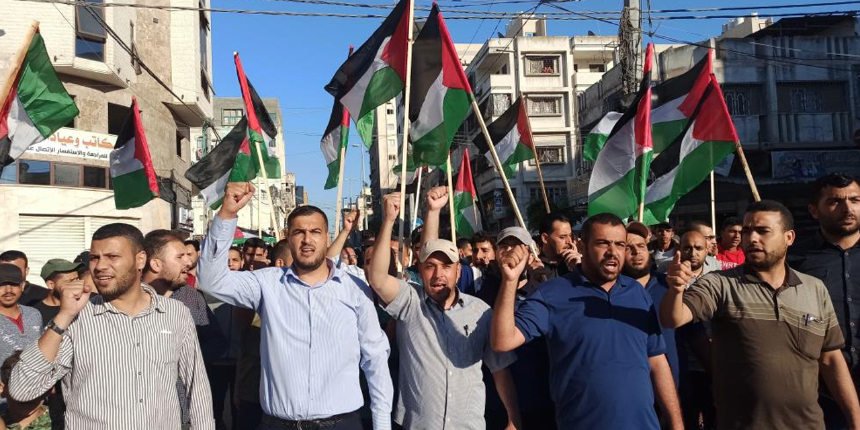 Gazze’de binlerce kişi Kudüs’teki “bayrak yürüyüşünü” protesto etti