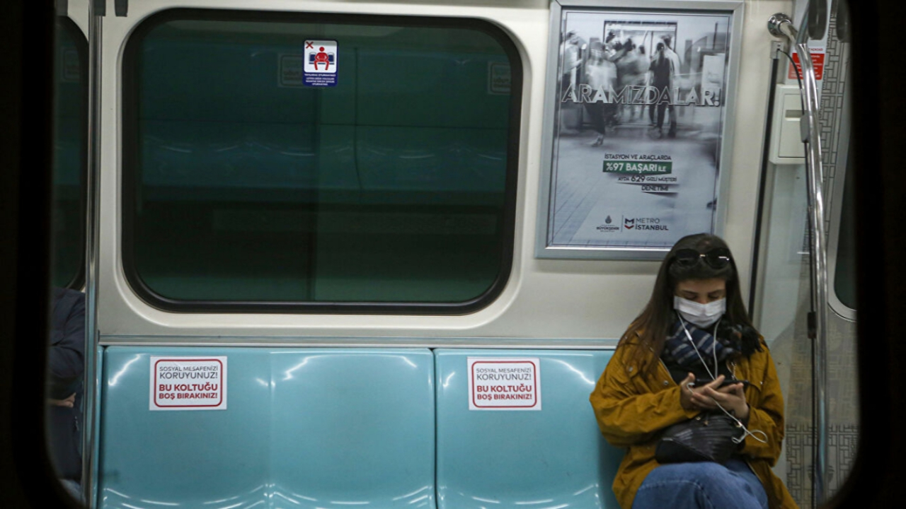 İstanbul metrosuna internet geliyor! Karar İBB Meclis Komisyonu'ndan geçti
