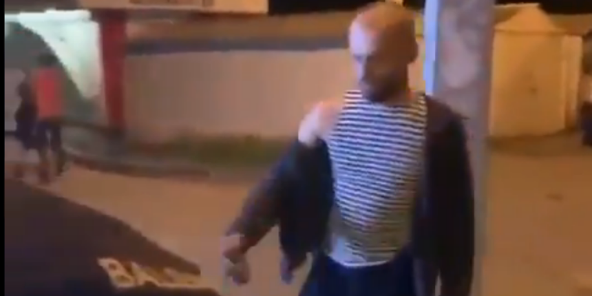 Kendisine tokat atan adama bomba attı! 5 kişi hastaneye kaldırıldı!