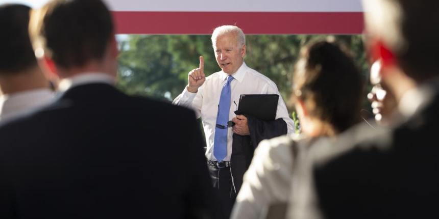 Biden, ısrarla soru soran muhabiri azarladı!