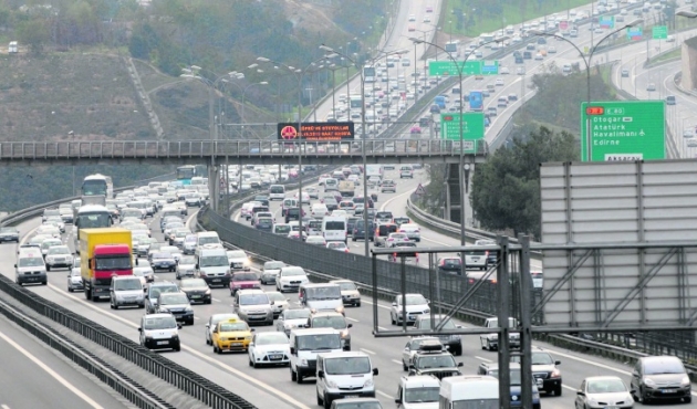 İstanbul'da hafta sonu bu yollar trafiğe kapalı!