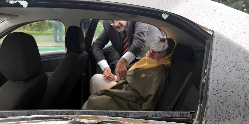 Ahmet Davutoğlu'nun konvoyunda kaza! Sema Silkin Ün ile 1 çocuk yaralandı...