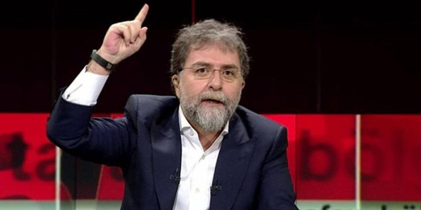 Ahmet Hakan'dan çok sert sözler: Puslu havanın çakalı!