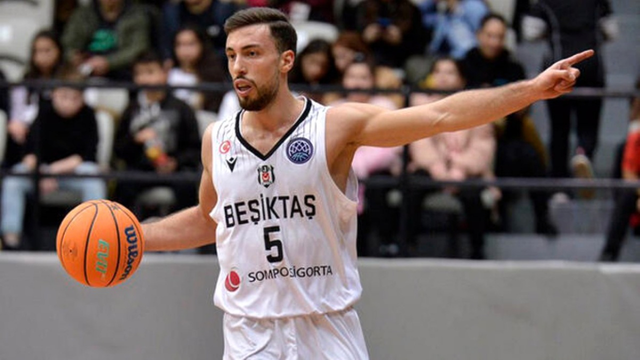 Fenerbahçe Beko'nun 2. transfer İsmet Akpınar oldu