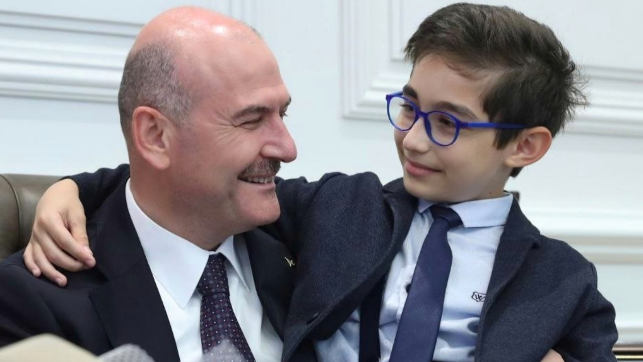 Soylu'dan profil fotoğrafı değişikliği... O çocuk bakın kim çıktı