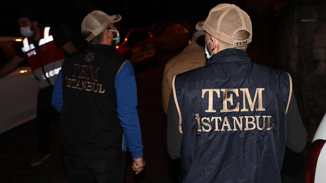 FETÖ'nün TSK yapılanmasına operasyon: Görevde olanlar da var