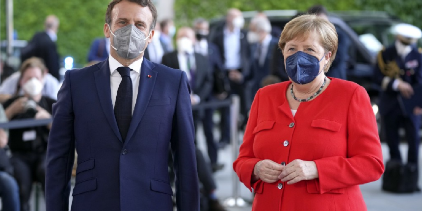 Merkel: AB ile Türkiye birbirine bağımlı