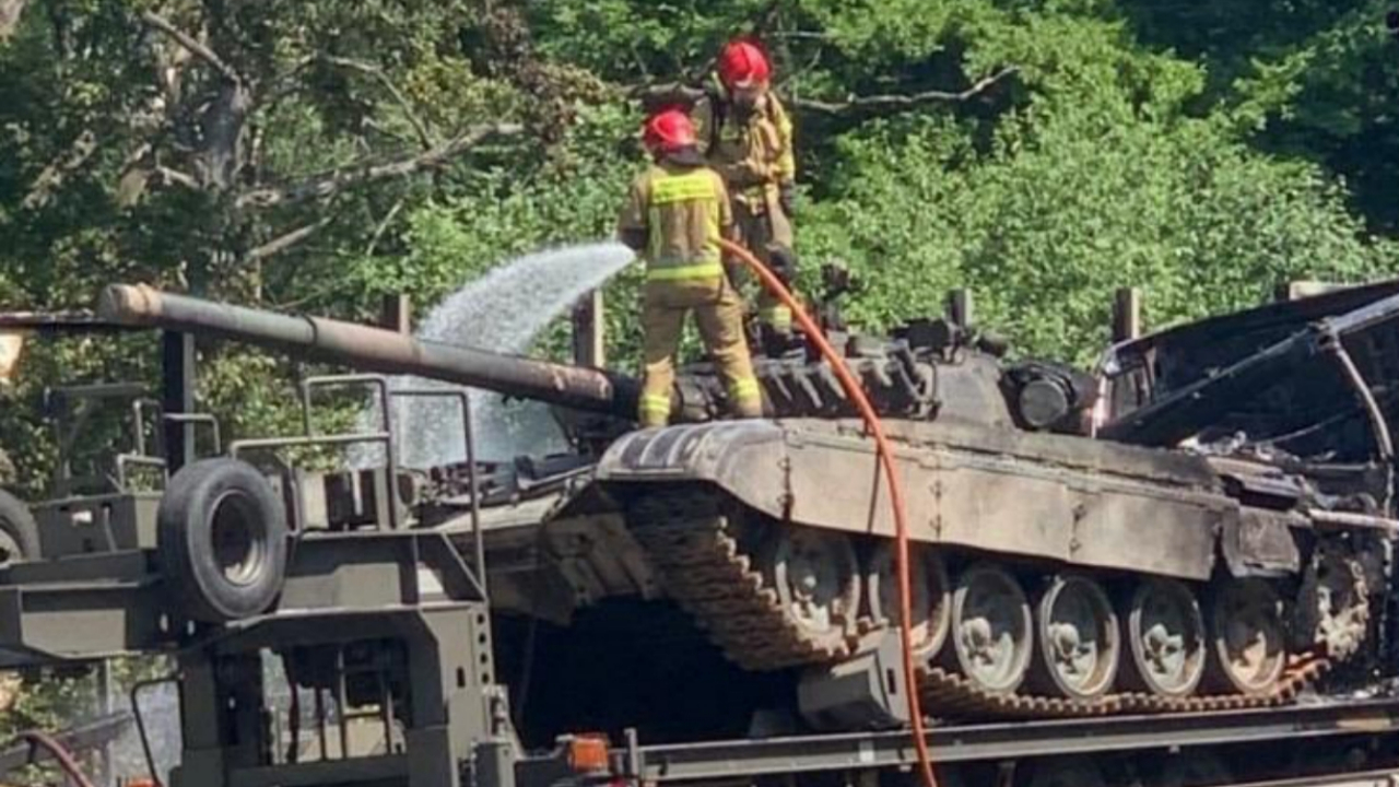 Akılalmaz trafik kazası: 2 Tank yanarak kül oldu!