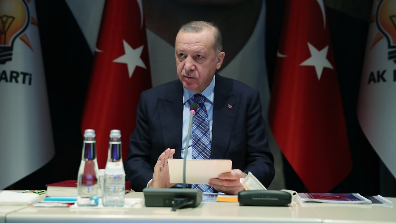 AK Parti'den sosyal medya atağı! Değişim için düğmeye basıldı