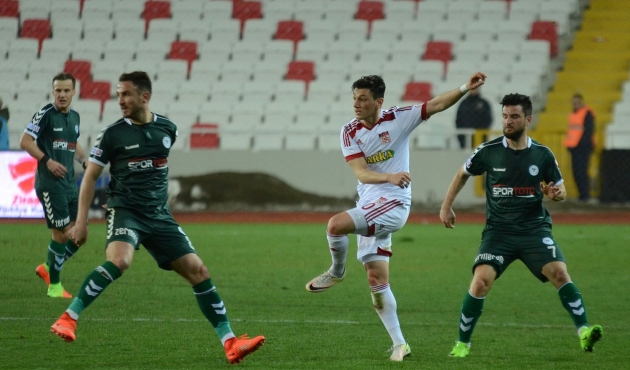 Atiker Konyaspor yarı finalde
