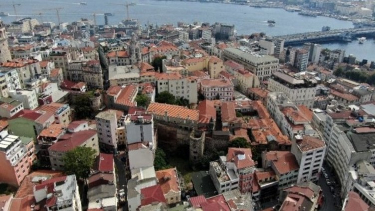 İstanbul depremi sonrası kritik karar: Yüzlerce bina yenilenecek!