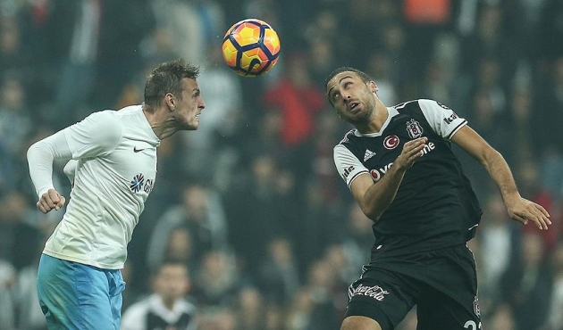 Trabzonspor-Beşiktaş maçının biletleri tükendi