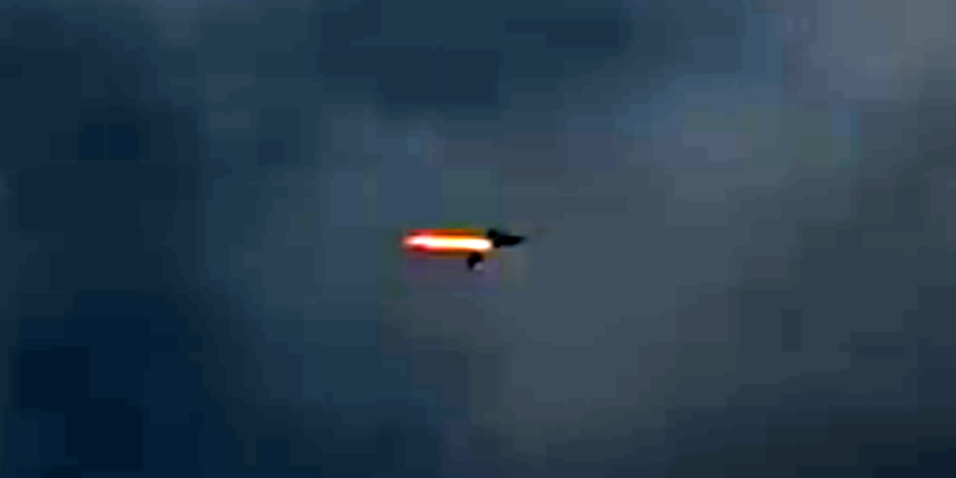 C-130 tipi askeri kargo uçağının milisler tarafından vurulma görüntüleri