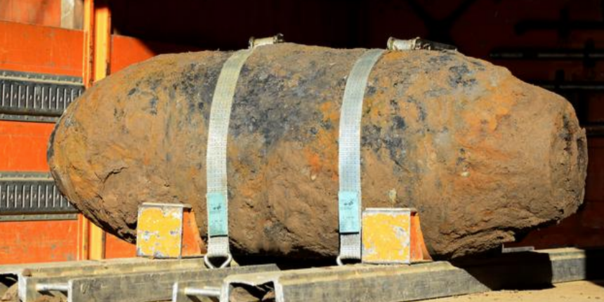 Köln'de 2. Dünya Savaşı'ndan kalma patlamamış bombalar bulundu!