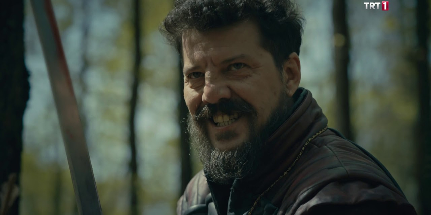 Diriliş Ertuğrul’un Yıldızı Takla Atan Araçtan Nasıl Kurtulduğunu Anlattı! Fizik Tedavisi Devam Ediyor