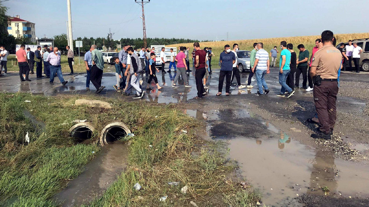 Sağanak dereyi taşırdı, 2 çocuk öldü