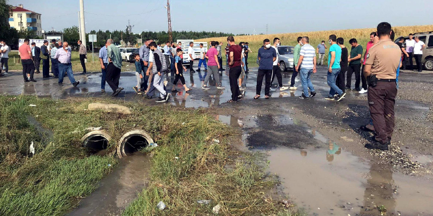 Sağanak dereyi taşırdı, 2 çocuk öldü