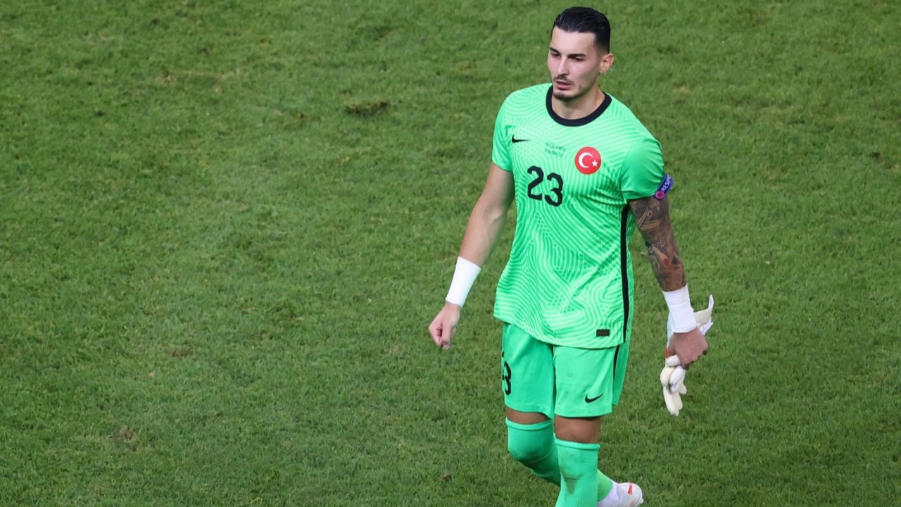 Monaco, Uğurcan Çakır için Trabzonspor'a 15 milyon euro teklif etti