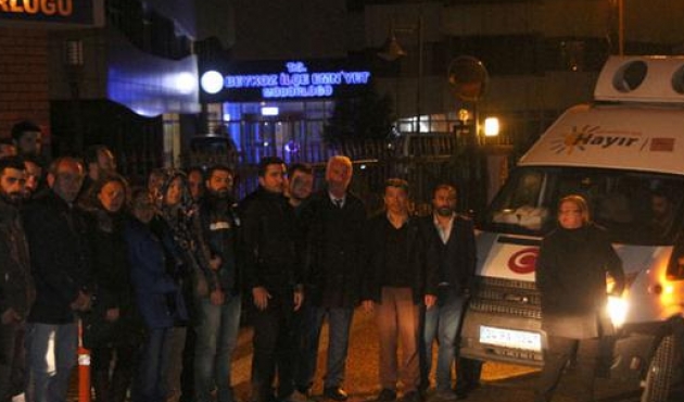 Pankart asan CHP'lilere ateş edildi: 3 kişi gözaltında