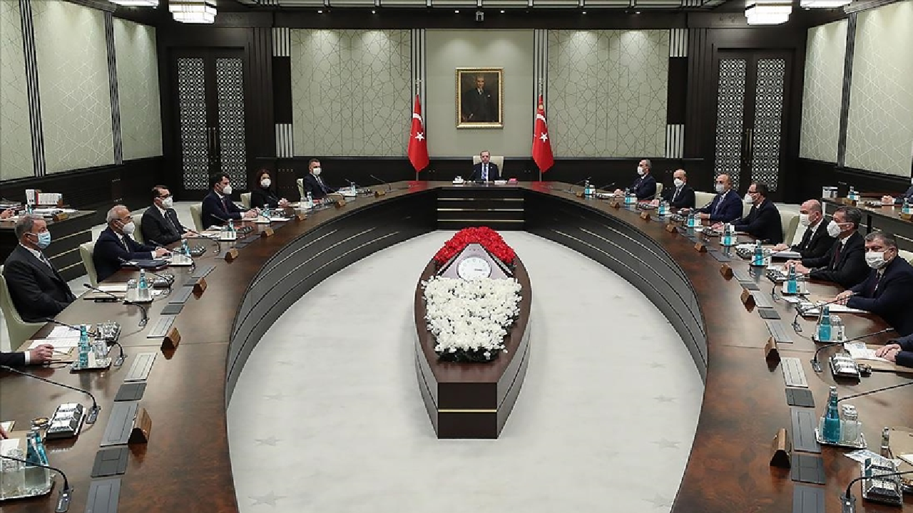 Bakanlardan Bingöl'e destek mesajları yağdı