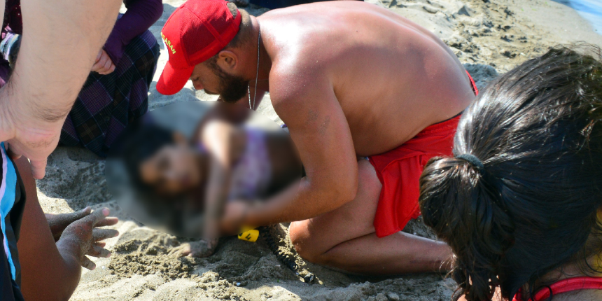 Plajda can pazarı! Küçük kız boğulmaktan böyle kurtarıldı