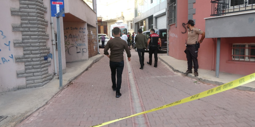 Sevgili dehşeti! Kız arkadaşını öldürüp intihar etti