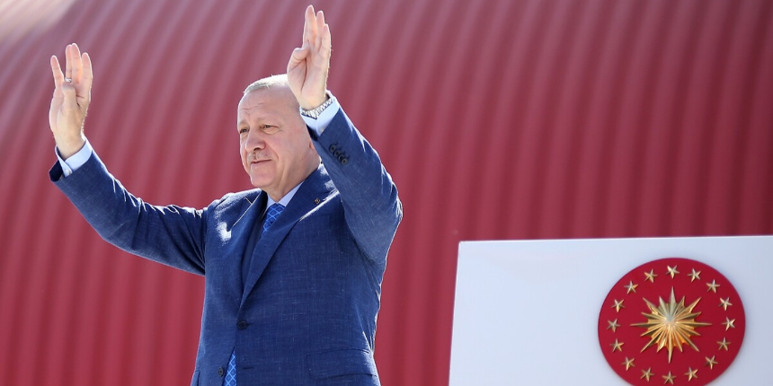 Cumhurbaşkanı Erdoğan'ın attığı o tweet bugün paylaşım rekoru kırdı