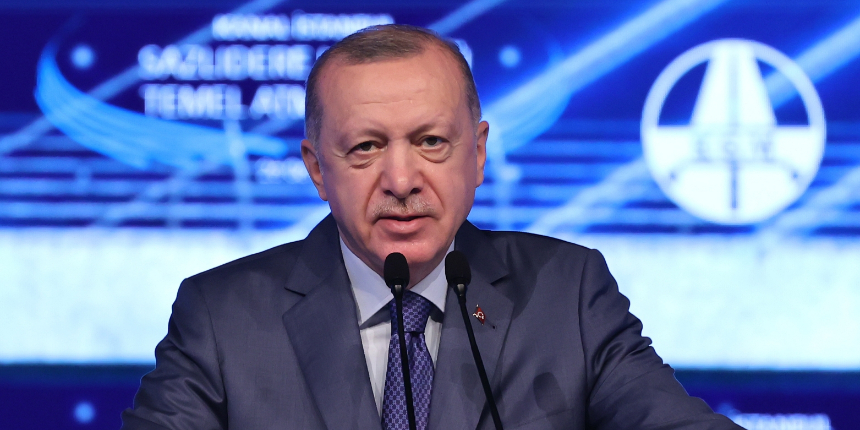 Cumhurbaşkanı Erdoğan Kanal İstanbul'un ilk temelini attı: Dünyanın en çevreci projesi...