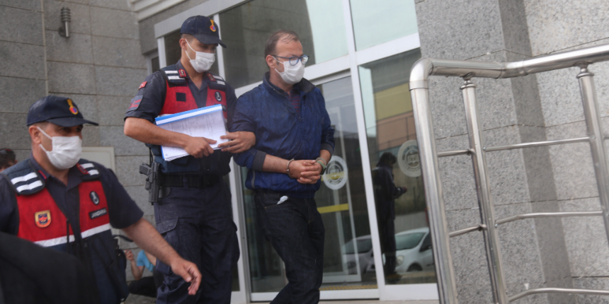 Öldüresiye dövdükleri muhabir için 'Görmedik' dediler