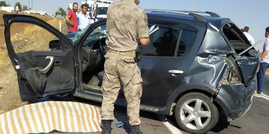Yaralıların imdadına vatandaşlar koştu! Zincirleme kaza: 1 ölü, 7 yaralı