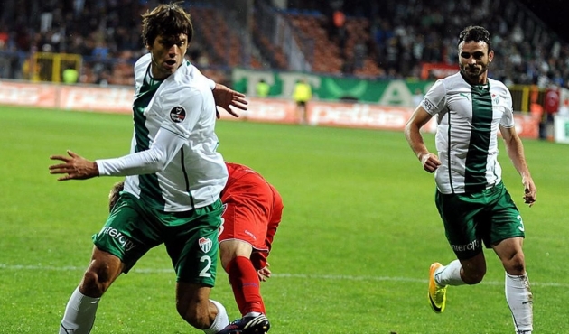 Bursaspor 3 Kardemir Karabükspor 0