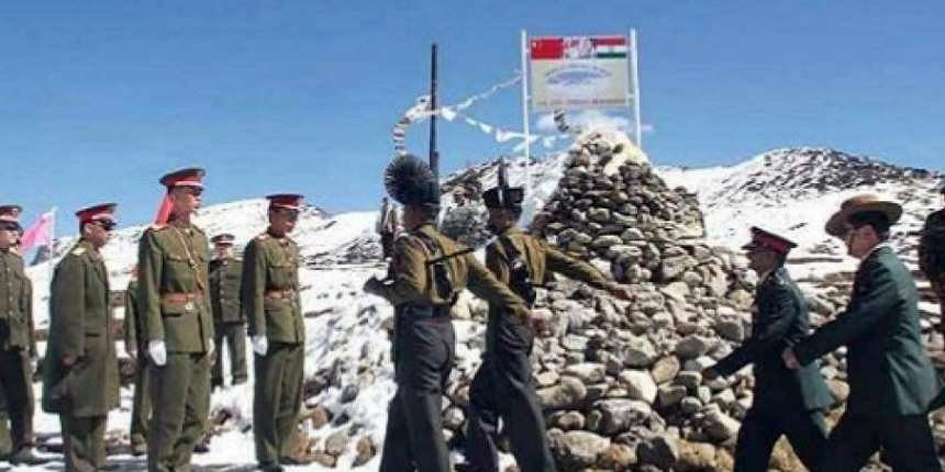 Hindistan, giderek ısınan Çin sınırına 50.000 asker daha gönderdi!