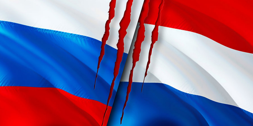Kırım açıklarında Hollanda donanması ile Rus jetleri karşı karşıya geldi!