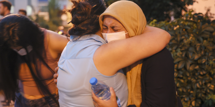 Ankara’da binanın temeli kaydı! 5 bina boşaltıldı