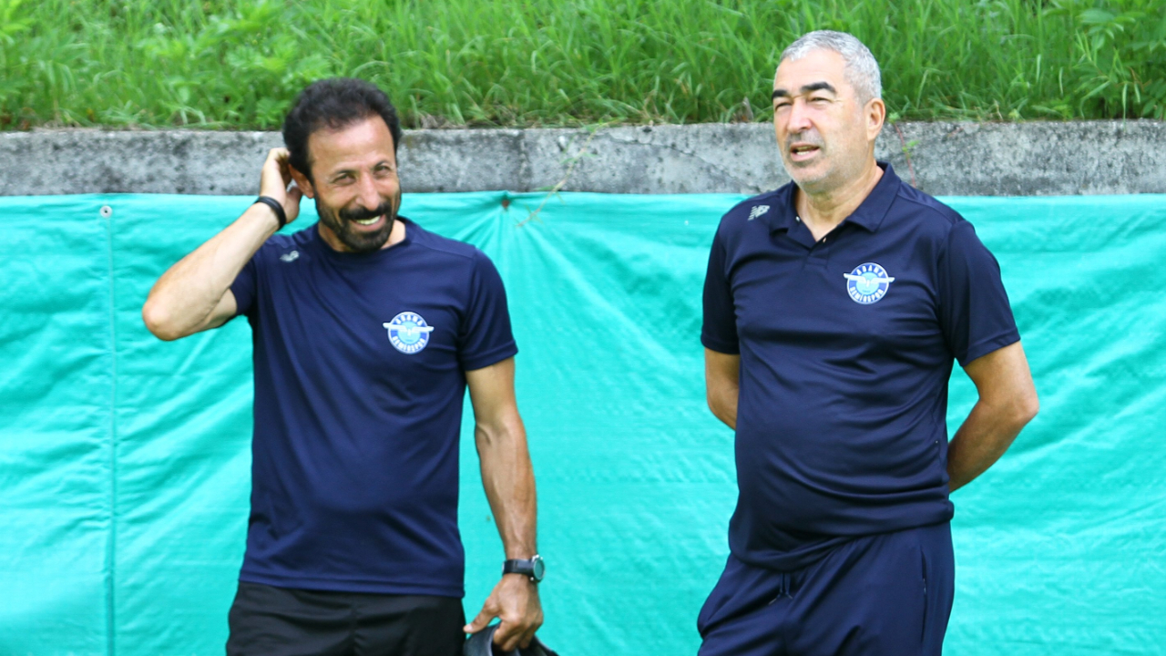 Samet Aybaba: 11 yabancıyla oynanan bir oyun 'Türk futbolu' adını taşıyamaz