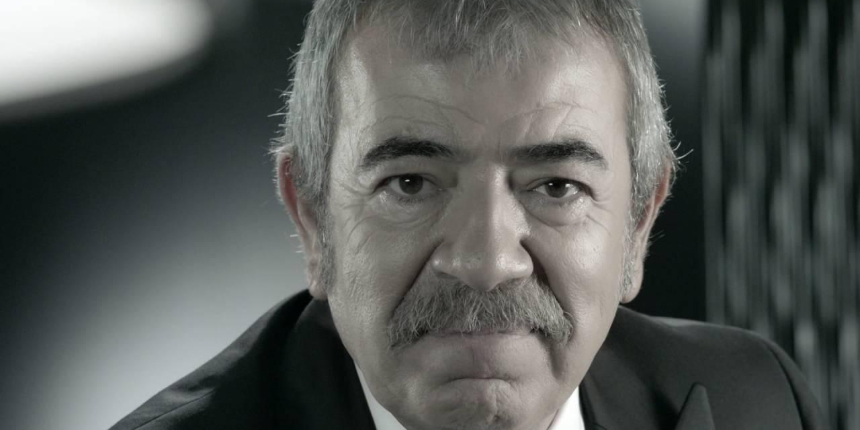 Selçuk Yöntem EDHO kadrosuna Katılıyor! Yakın Dostlar Bir Araya Geliyor! Usta Oyuncudan Sürpriz Haber!