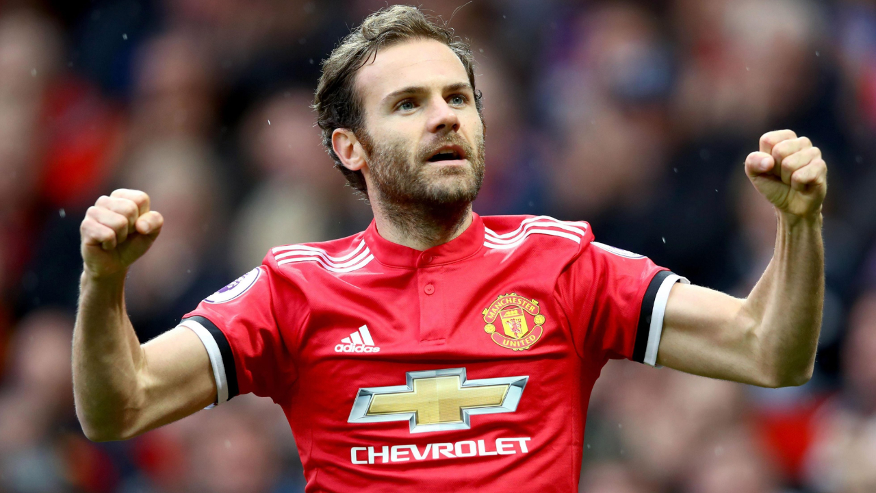 Manchester United, İspanyol yıldız Juan Mata'nın sözleşmesini 1 yıl daha uzattı