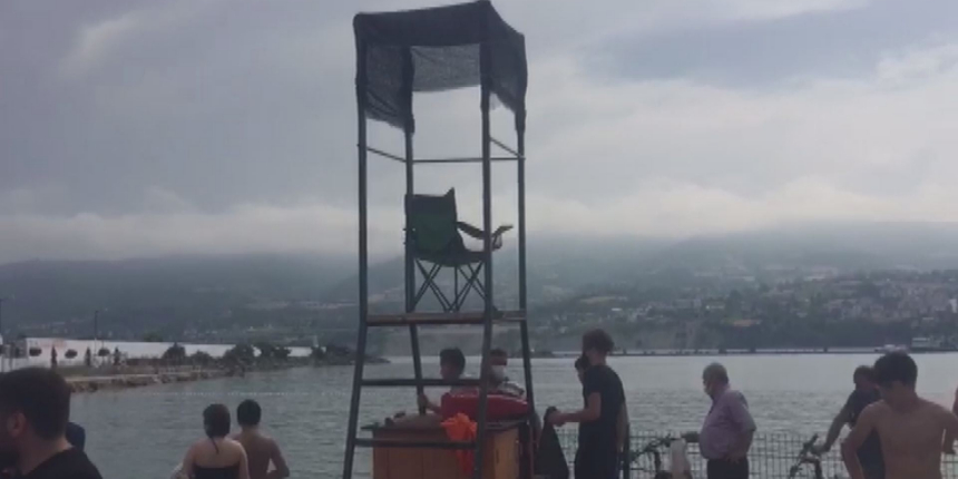 Cankurtaranın ilgisizliği çileden çıkardı: Çocuk boğularak can verdi!
