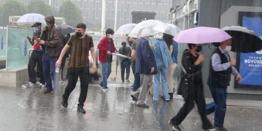 Gök yarılacak! Meteoroloji'den sarı kodlu uyarı: Sakın dışarı çıkmayın!