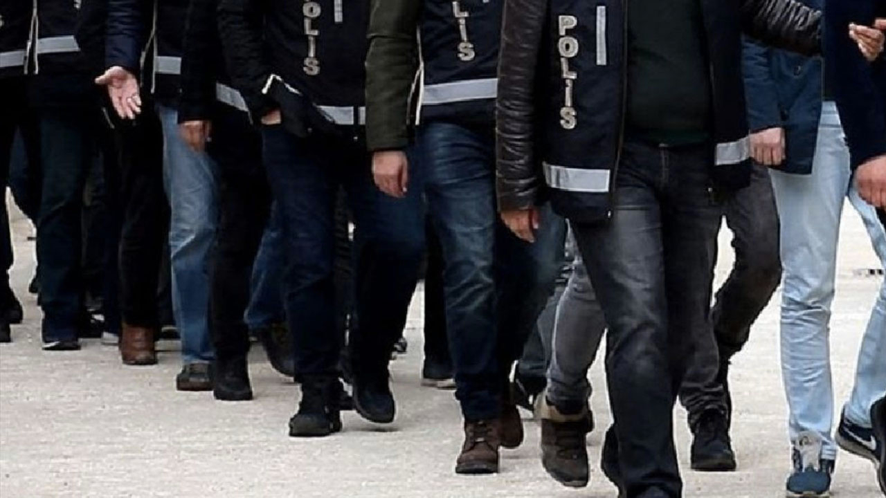 FETÖ elebaşı Gülen'in 'kafir' hamlesi işe yaramadı! Haberleşme ağları çöktü