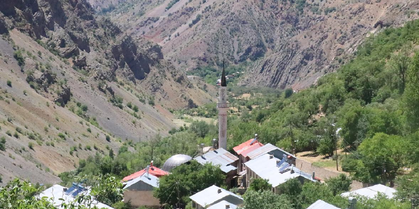 28 yıldır dinmeyen acı! Terör örgütü PKK, Başbağlar'da 33 sivili katletmişti