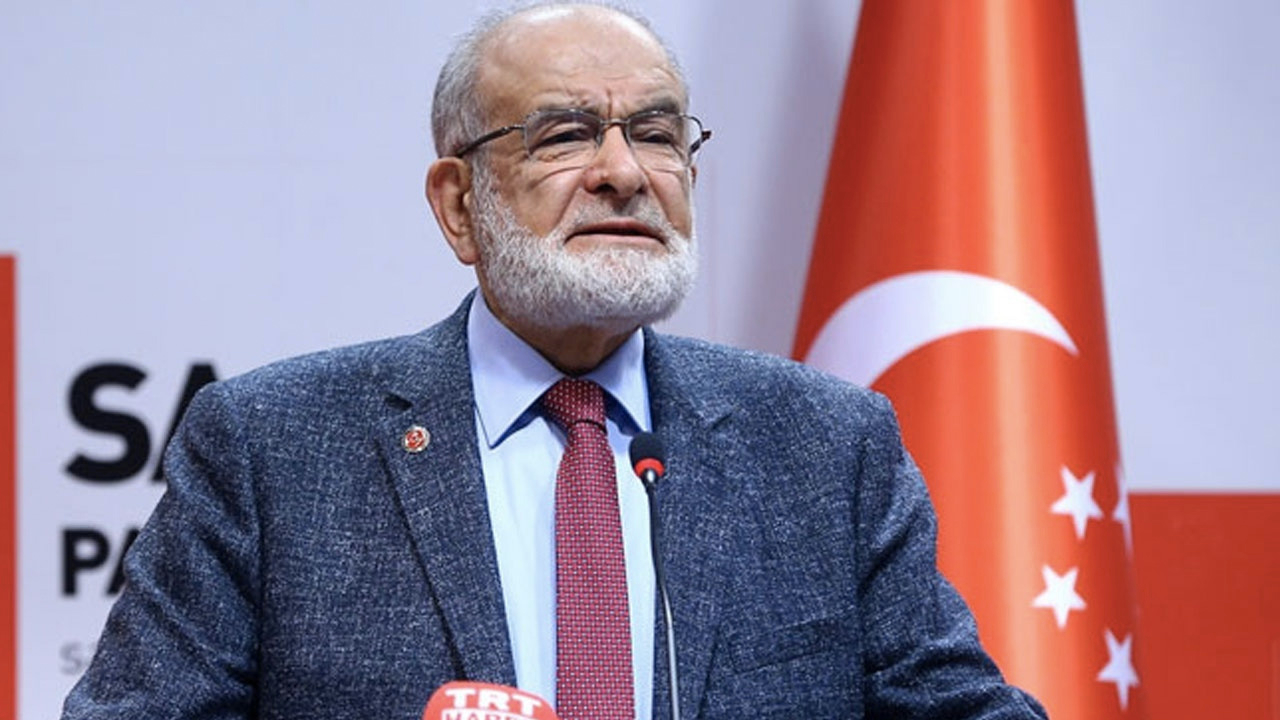 Temel Karamollaoğlu Ekşi Sözlük'te nabız yokluyor