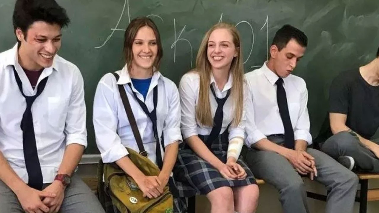AŞK 101 dizisi için karar verildi! Yeni sezon tarihi belli oldu!