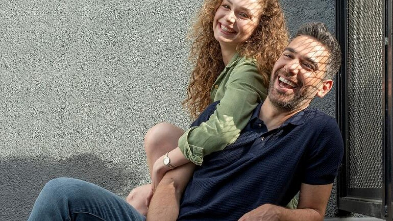 Kadir Doğulu Aşkın Tarifi ile Yaktı Geçti! Aşk Kokusu Var! İzlemeyen Çok Şey Kaybedecek